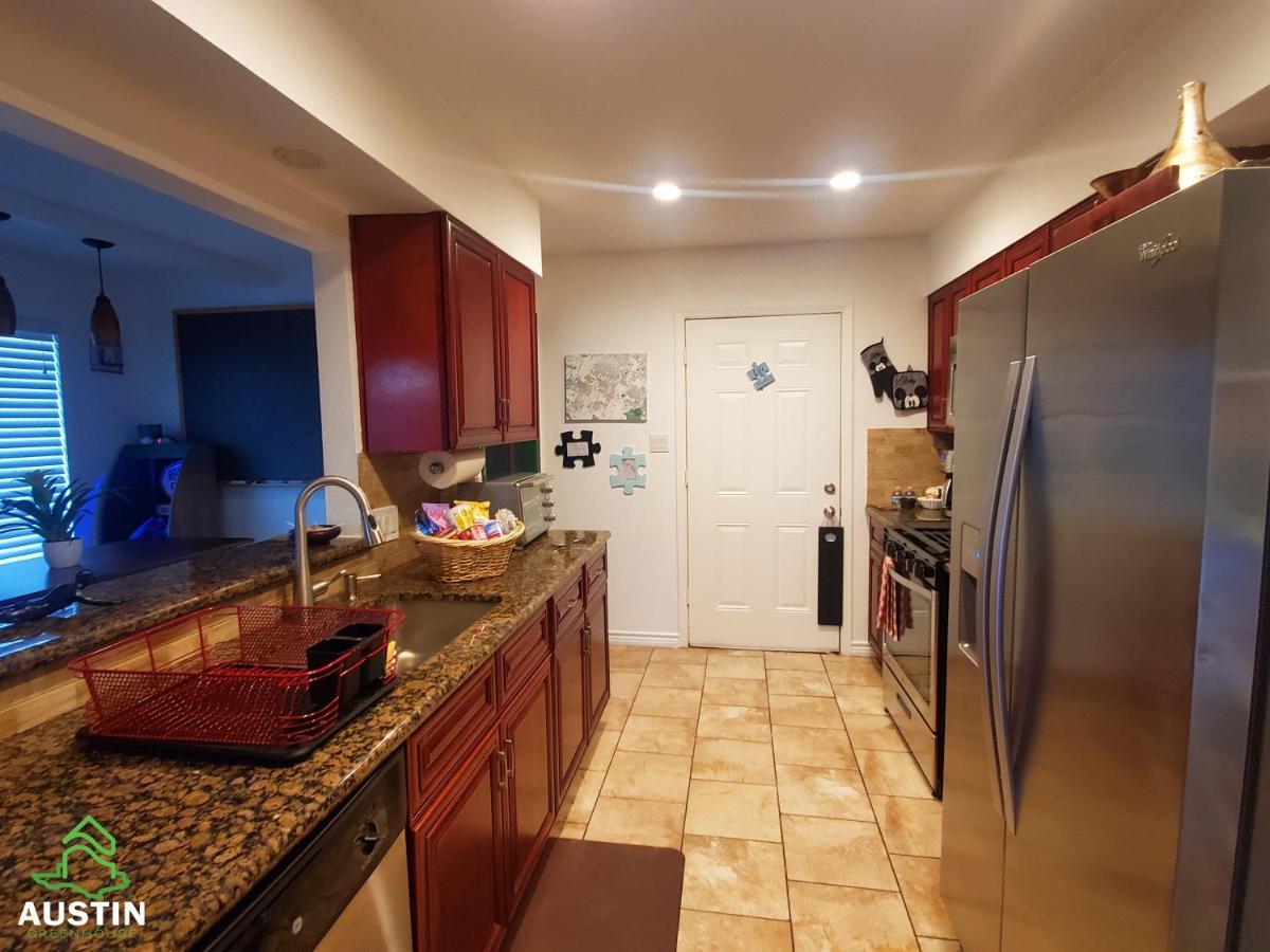 Austin Uncommon Room Rentals ภายนอก รูปภาพ