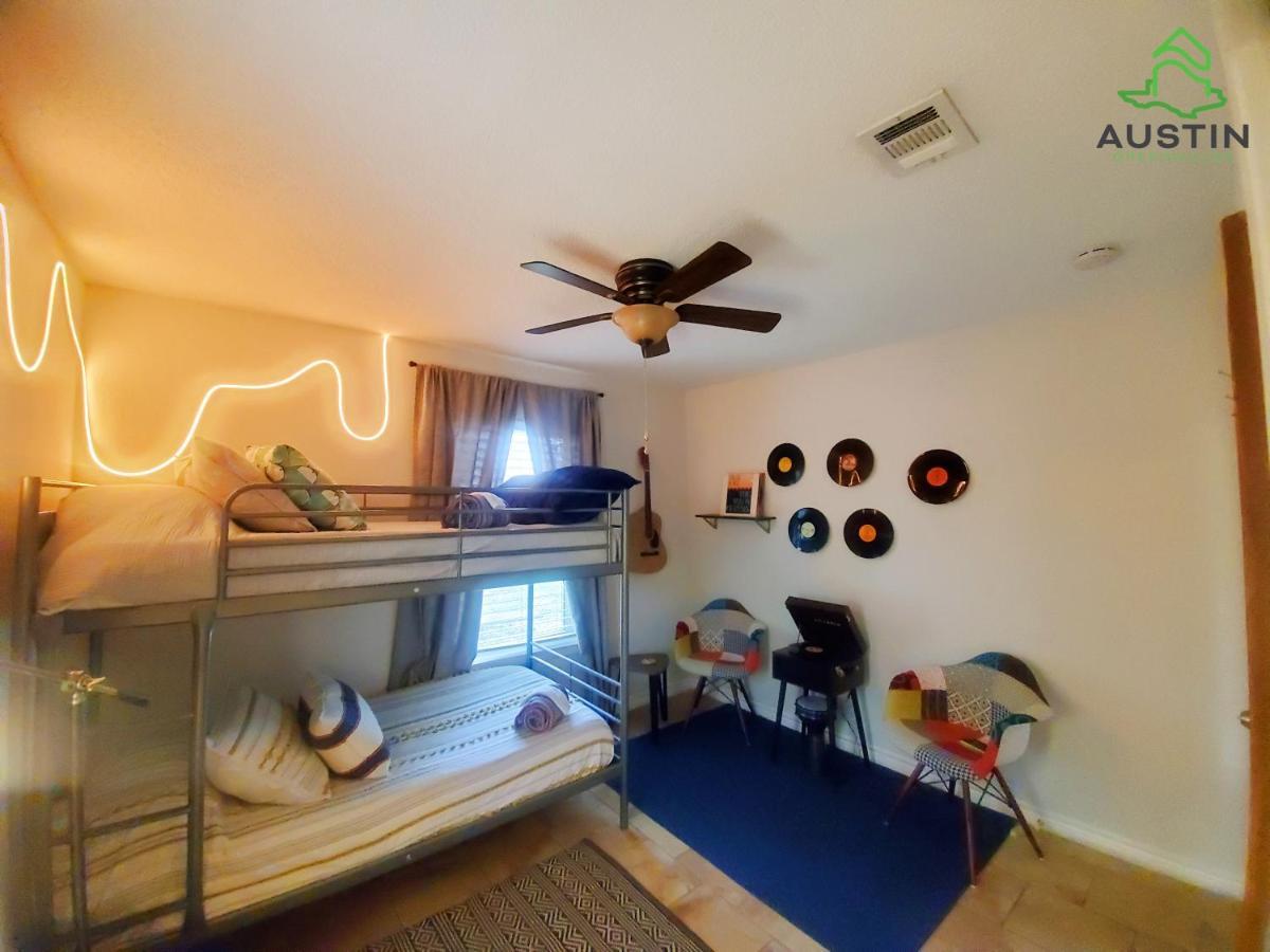 Austin Uncommon Room Rentals ภายนอก รูปภาพ